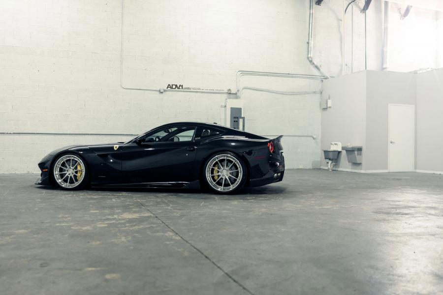  Ferrari F12berlinetta on ADV.1 Wheels (ADV10TSCS) 2015 года  (фото 10 из 23)